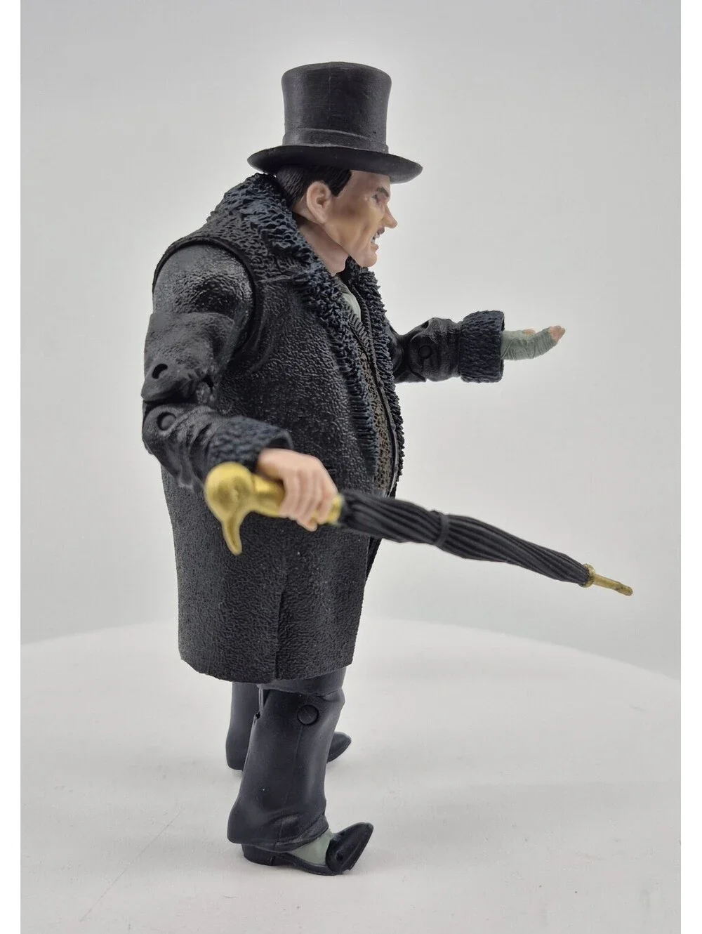 DC MULTIVERSE THE PENGUIN ACTION FIGURE MCFARLANE BATMAN ARKHAM CITY